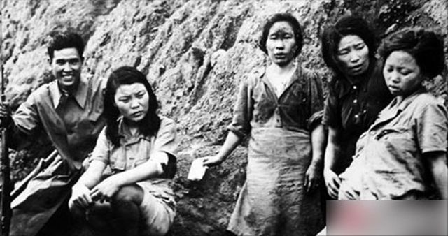 图说战争中被残酷伤害<em>虐待</em>的<em>女人</em>-读书频道-和