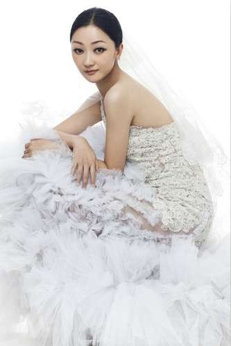 图:李小璐奢华婚纱价值百万  设计师兰玉作品 赏