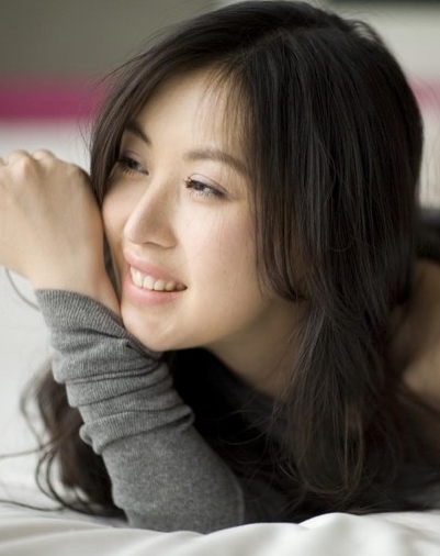 《甄嬛传》敦亲王福晋 田朴珺 海量家居照-房产