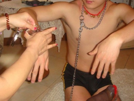 北京女王会所曝光探巷子里的高端私密会所(图)-