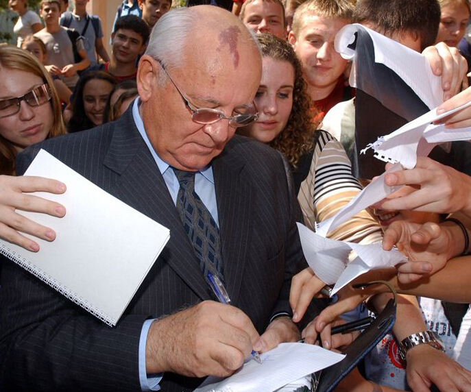 收入证明范本_支出收入表格_写书的收入(3)