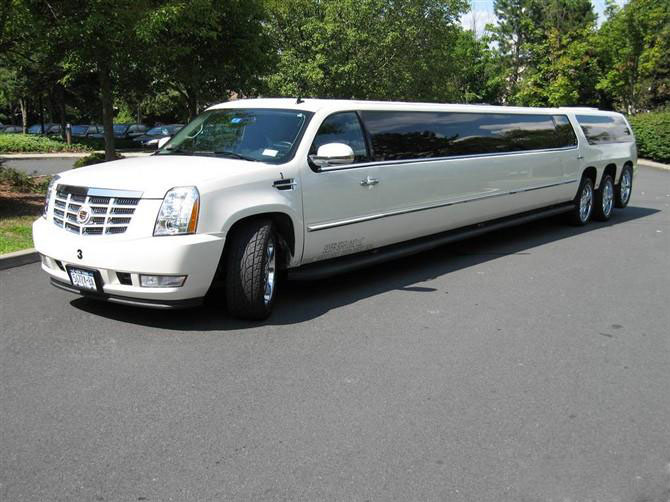 看看纽约街头加长车 只有你想不到的